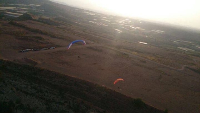 Atardecer y parapente